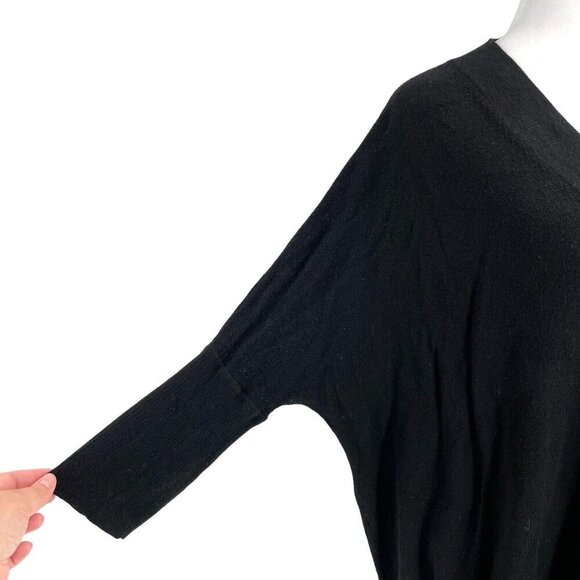 Anthropologie 100% Merino Wool Relaxed Boxy Pullover Sweater Black size Small - Picture 4 of 7